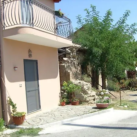 Casetta Silenziosa In Collina A 2 Passi Dal Mare